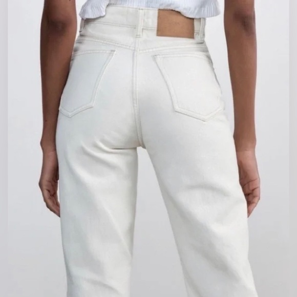 Zara High Rise Straight Leg Jeans In Ecru • Sz 00 - Picture 4 of 7